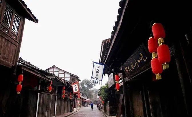 《洗铅华》 他这是彻底发癫了？